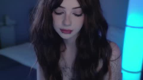 Alyson online show from February 23, 1:42 pm