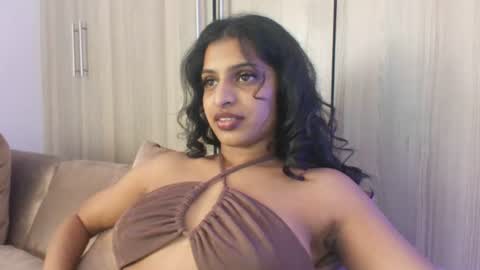 tiara online show from July 16, 9:56 am