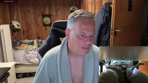 exibe1219 online show from April 22, 9:16 am