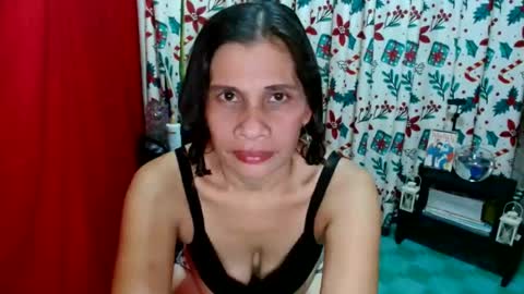 I am JOCELYN online show from April 1, 1:52 pm