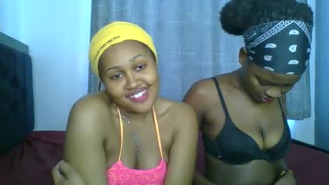 exotic_cutiee online show from May 26, 7:25 am