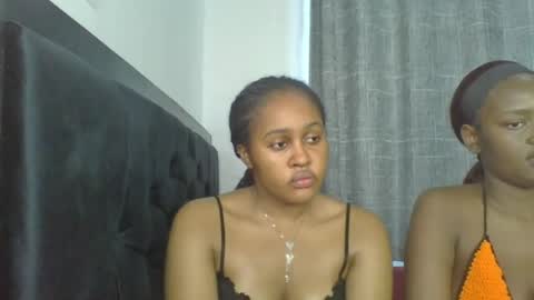 exotic_cutiee online show from June 26, 6:30 am