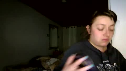 Snapshot of ezlngirl chatting on January 16, 1:06 am Aimee online show from January 16, 1:06 am