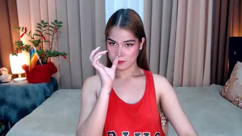 UR SWEET EZRA online show from December 2, 10:03 am