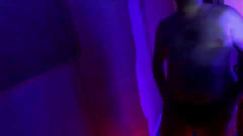 Snapshot of f4rtmaker chatting on December 2, 4:24 am f4rtmaker online show from December 2, 4:24 am