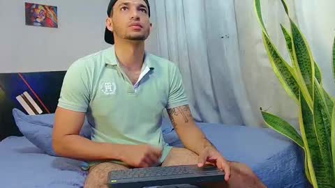 Snapshot of fabi_calde chatting on September 19, 2:54 pm fabi online show from September 19, 2:54 pm