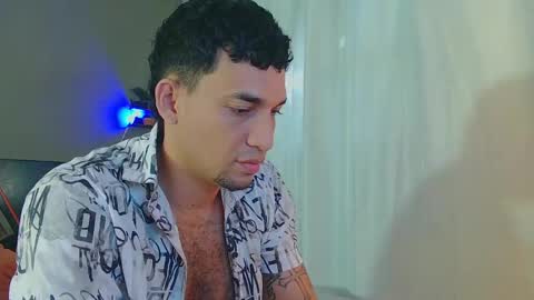 Snapshot of fabi_calde chatting on March 3, 3:00 pm fabi online show from March 3, 3:00 pm