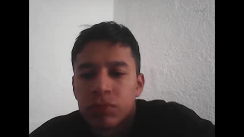 R online show from February 22, 8:44 pm