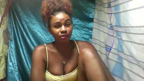 Fabriola9794 online show from March 22, 12:20 pm