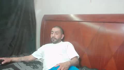 Mark online show from February 19, 9:30 am