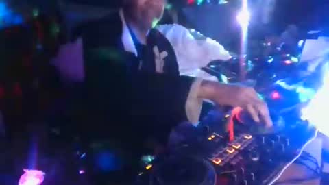 fadeyisteven32 online show from June 29, 10:15 am