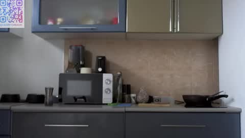 Arisha online show from March 4, 12:33 pm