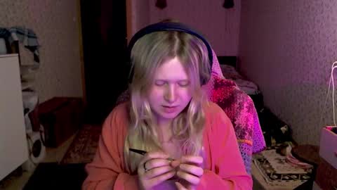 Arisha online show from September 9, 5:02 pm