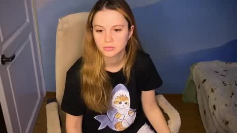Snapshot of fairyilona chatting on September 12, 6:59 am Ilona online show from September 12, 6:59 am