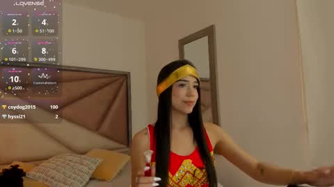 Snapshot of faloonroussel chatting on October 15, 7:37 pm Faloon online show from October 15, 7:37 pm