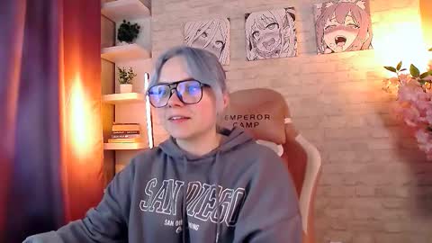 Bella online show from September 30, 3:00 pm