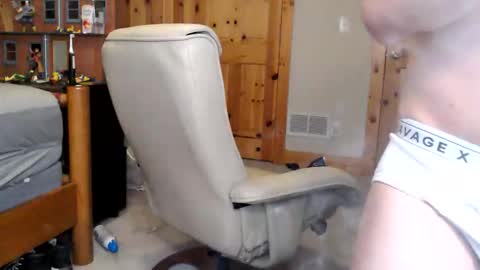 Fan Friction online show from November 20, 2:54 am