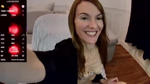 Fanny online show from November 4, 1:40 am