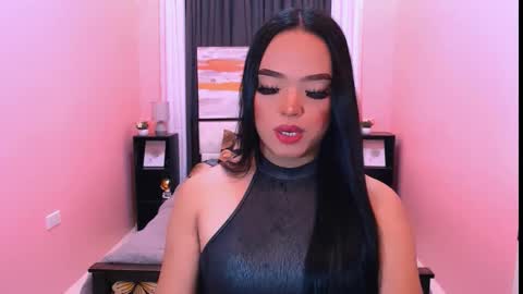 ITYS ME MONA online show from March 18, 1:28 pm