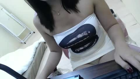 fantasex09 online show from April 11, 9:57 am