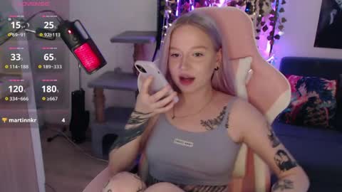 Lisa online show from April 4, 2:29 am