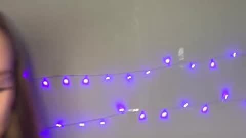 fantasy_moonlight online show from December 21, 4:24 pm