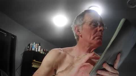 fantasyresort online show from December 23, 4:07 am