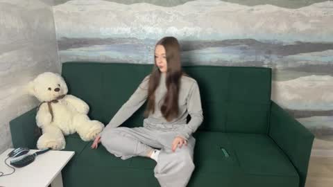 Snapshot of farahmantifel chatting on October 16, 12:38 pm Anna Scovich online show from October 16, 12:38 pm