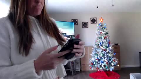 FarmGirl and Daddy online show from December 21, 4:46 pm