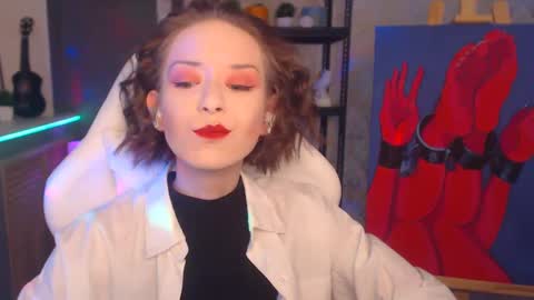 Fascinating   Eyes online show from February 25, 6:36 am