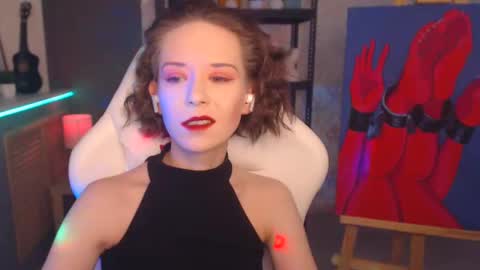 Fascinating   Eyes online show from March 2, 6:16 am