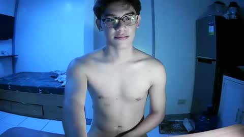fastfucker_22 online show from May 17, 4:49 pm