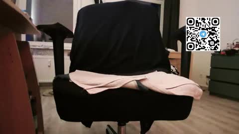 Fat Bernd online show from March 14, 5:50 pm