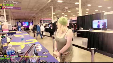  Lily  Waifu  online show from December 5, 10:18 pm