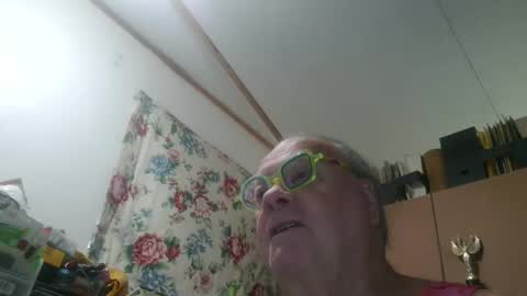 Fred. online show from May 24, 8:15 pm