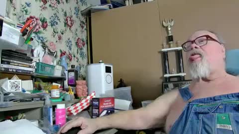 Fred. online show from February 28, 6:32 am