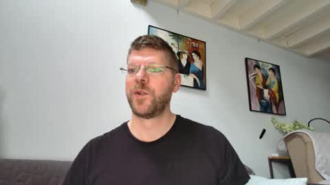 Snapshot of fattenmenow chatting on December 7, 12:29 pm fattenmenow online show from December 7, 12:29 pm