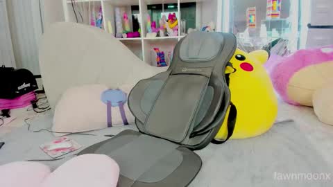 fawnmoonx online show from December 15, 7:26 am