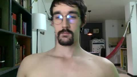 Snapshot of fazzbinderx chatting on October 10, 4:18 am fazzbinder online show from October 10, 4:18 am