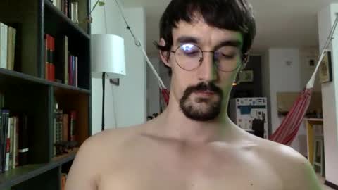 Snapshot of fazzbinderx chatting on October 7, 4:19 am fazzbinder online show from October 7, 4:19 am
