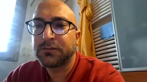 Snapshot of fede2985 chatting on February 17, 3:11 pm Fede online show from February 17, 3:11 pm
