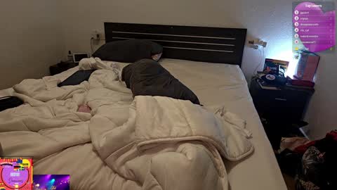 Snapshot of federosario2123 chatting on January 22, 12:06 pm federosario2123 online show from January 22, 12:06 pm