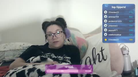 Soley online show from February 4, 8:13 am