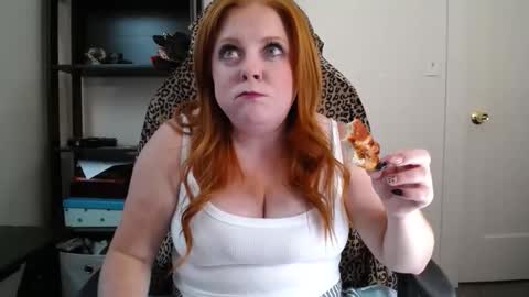 Feisty Ginger online show from May 31, 1:59 am