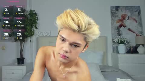 Felix online show from March 11, 1:34 pm