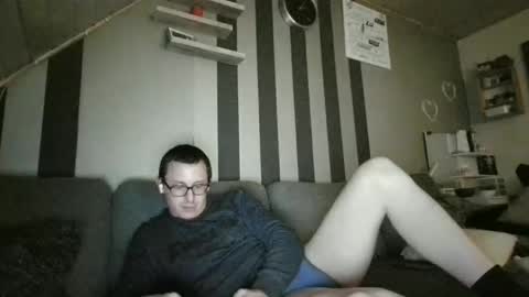 femalefeetlover689517 online show from May 2, 12:05 am