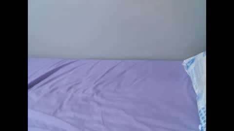 Snapshot of femaqueen chatting on September 22, 7:56 am Navil online show from September 22, 7:56 am