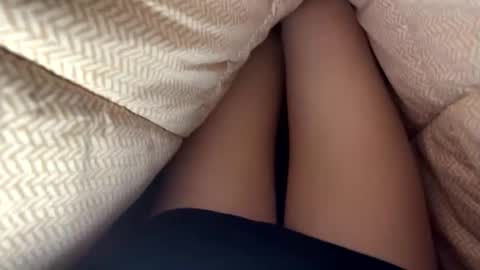 femboykr online show from January 12, 7:32 pm