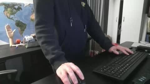 femdomsubby online show from December 18, 10:40 am