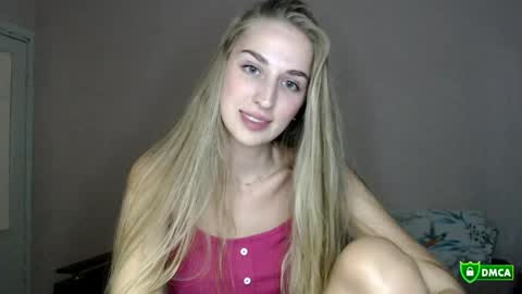 Femke online show from April 1, 8:17 pm